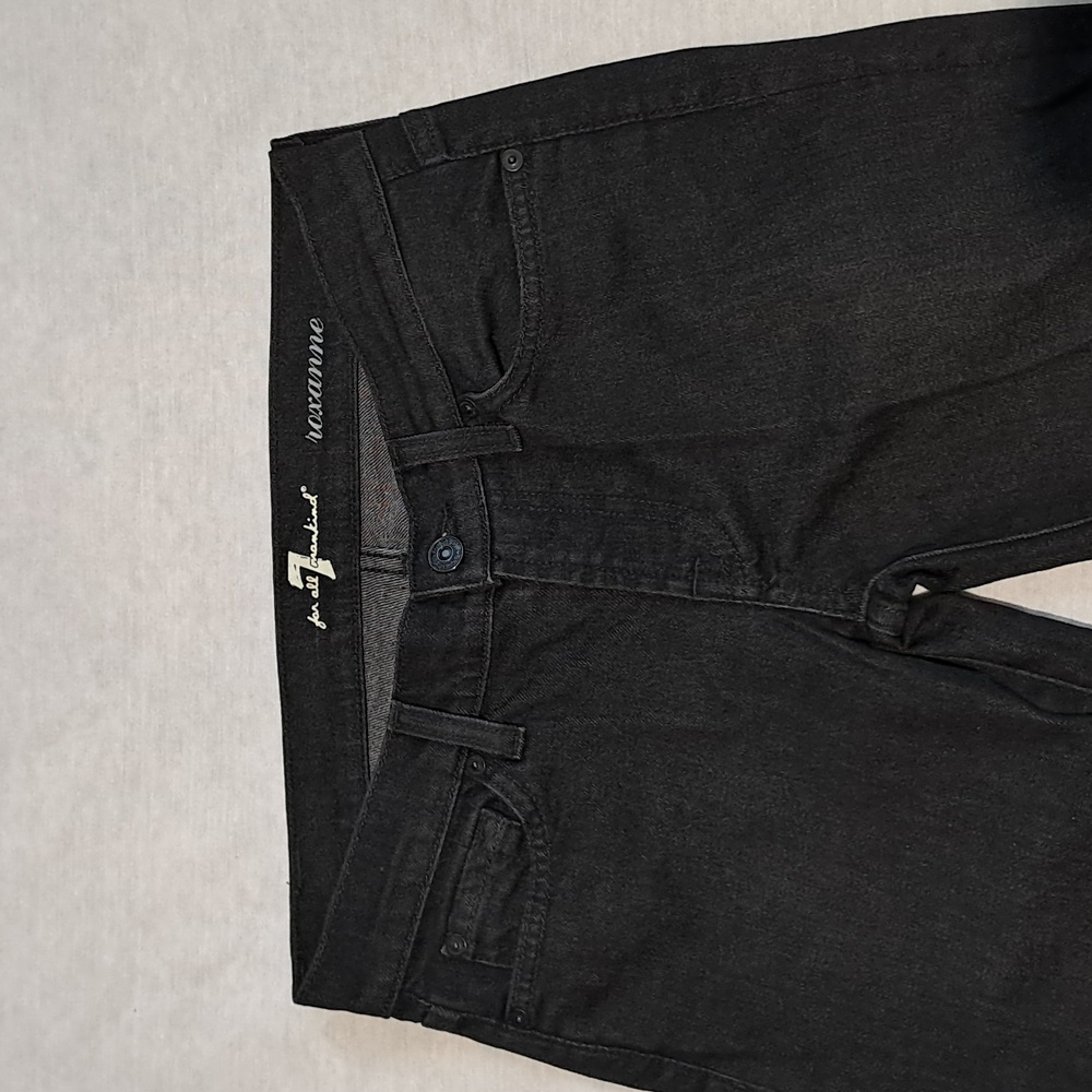 7 For All Mankind Roxanne jeans with Crystal back Pockets. Black. Size 26. - Picture 4 of 13